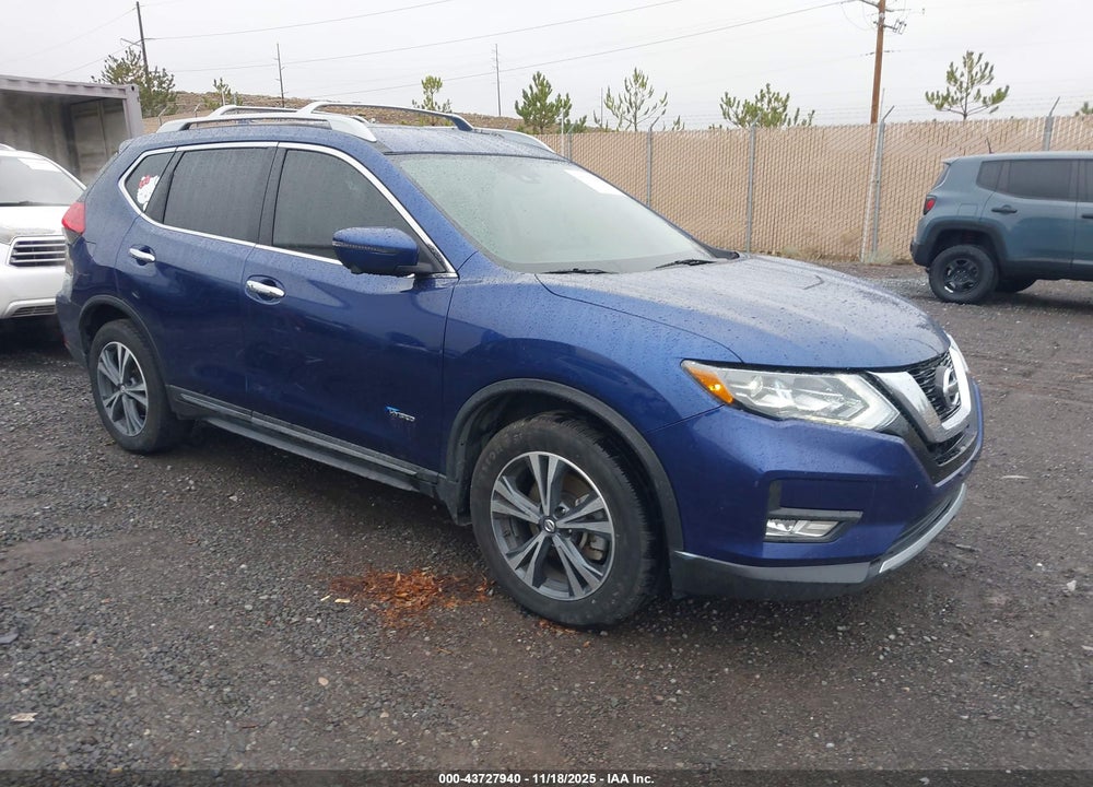 2017 NISSAN ROGUE HYBRID SL VIN: 5N1ET2MVXHC790153