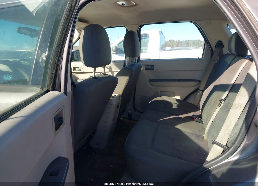 2011 FORD ESCAPE XLS VIN: 1FMCU9C74BKA79822