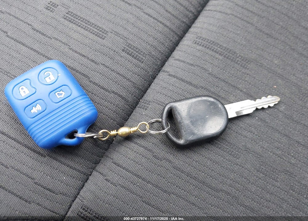 2011 FORD FOCUS VIN: 1FAHP3FN6BW128686