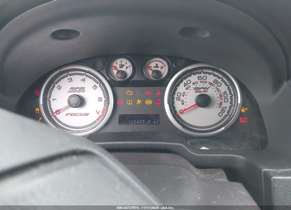 2011 FORD FOCUS VIN: 1FAHP3FN6BW128686