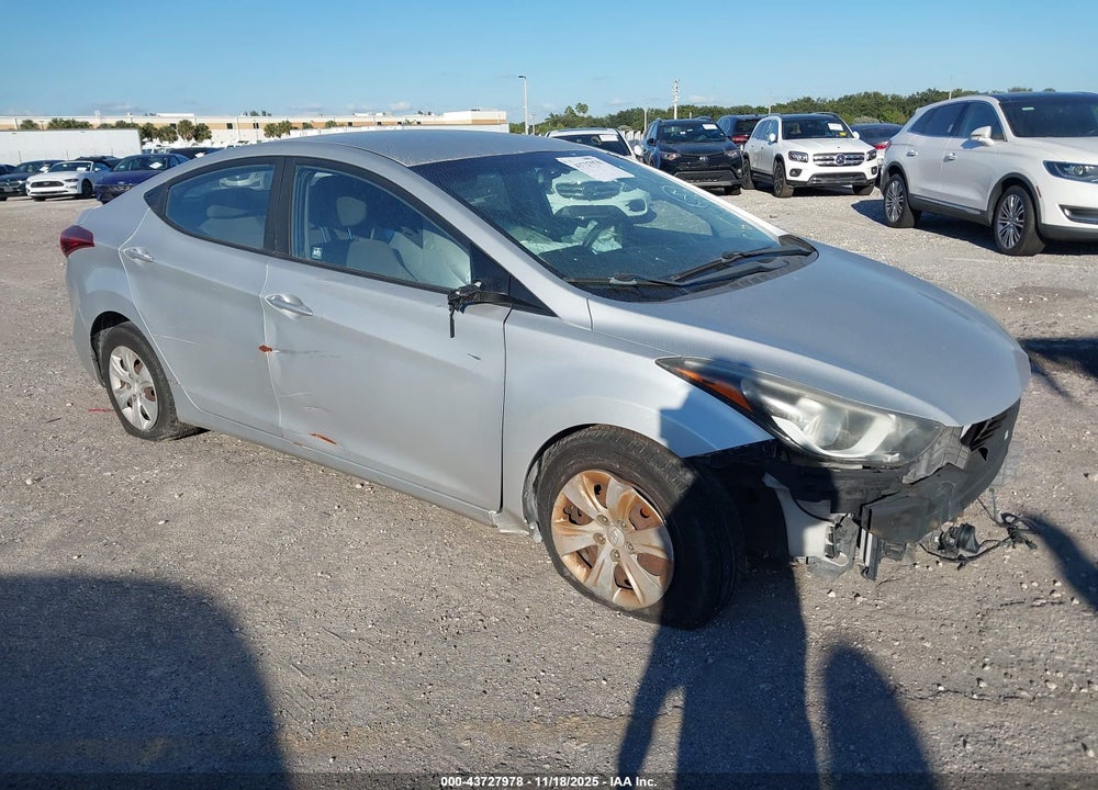 2016 HYUNDAI ELANTRA SE VIN: KMHDH4AE4GU586132