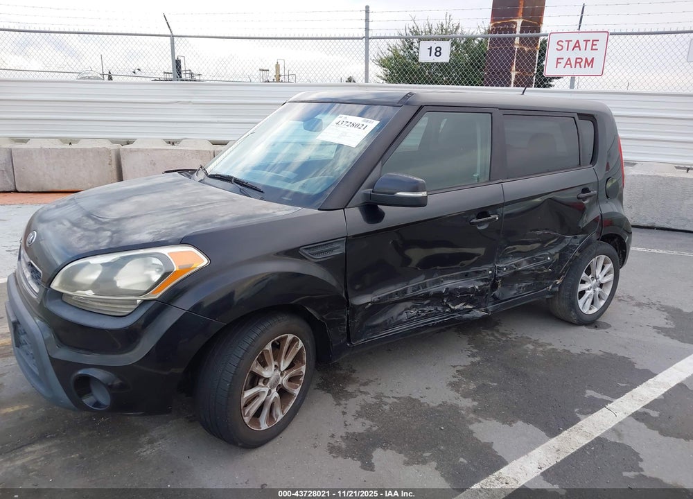2013 KIA SOUL + VIN: KNDJT2A69D7486850