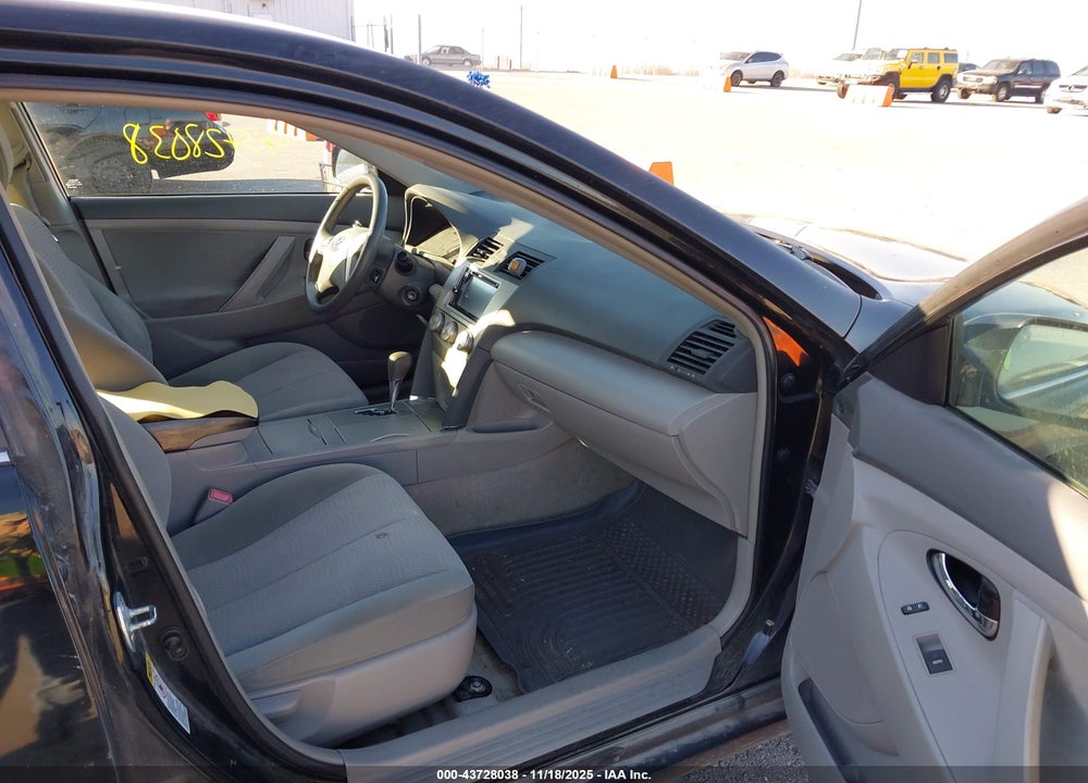 2011 TOYOTA CAMRY LE VIN: 4T1BF3EK8BU183769
