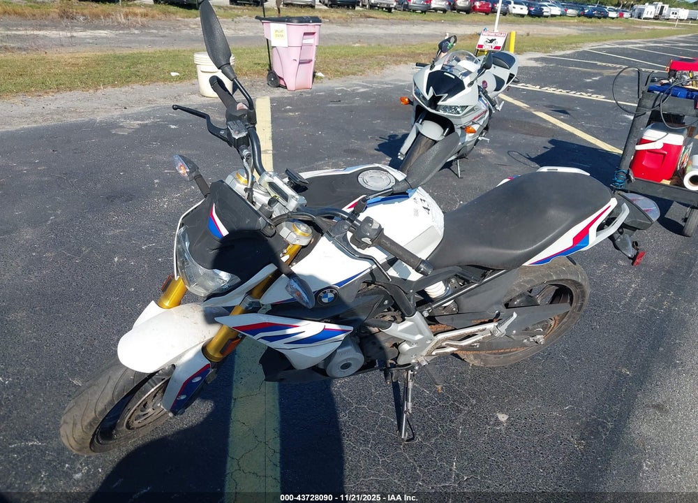 2018 BMW G310 R VIN: WB30G1109JR856527