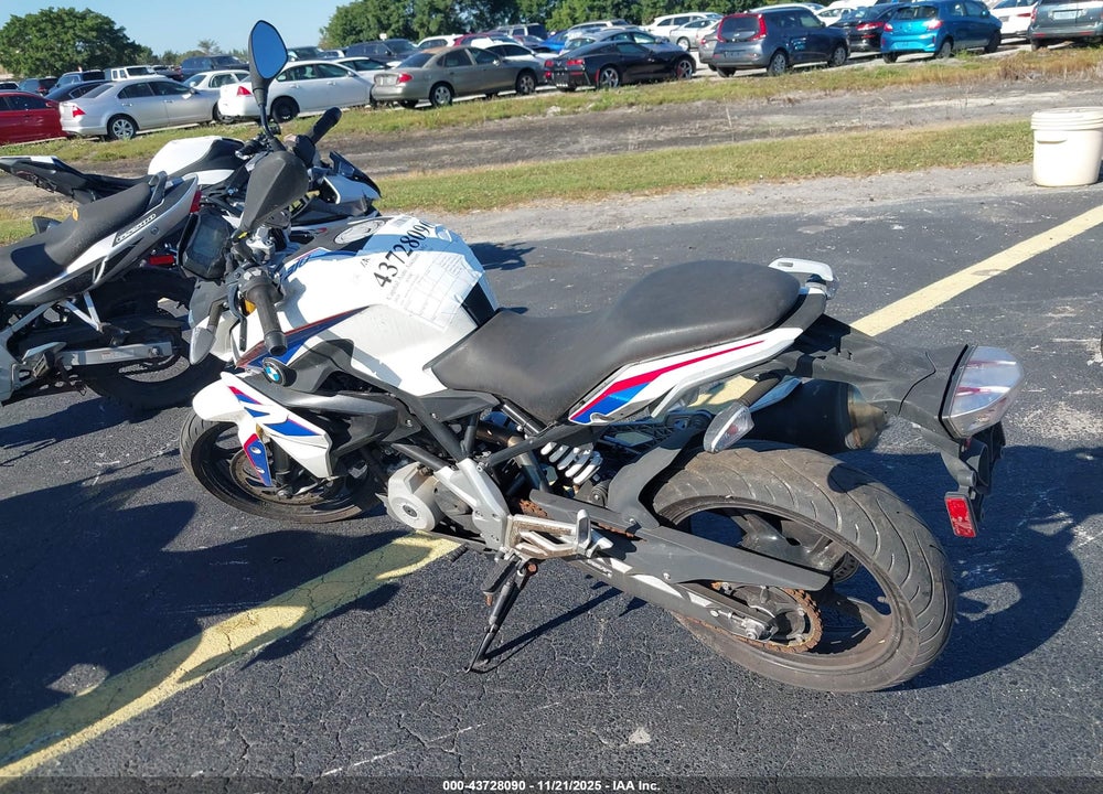 2018 BMW G310 R VIN: WB30G1109JR856527