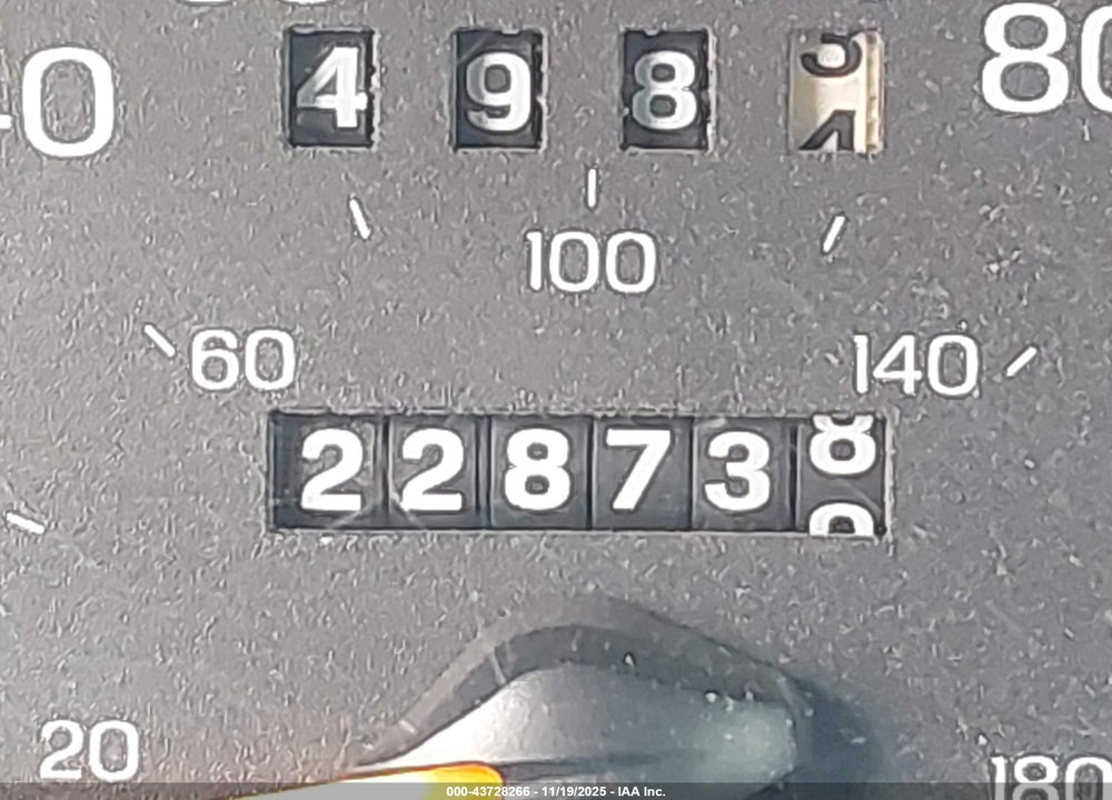 1998 FORD TAURUS SE VIN: 1FAFP58S1WG226689