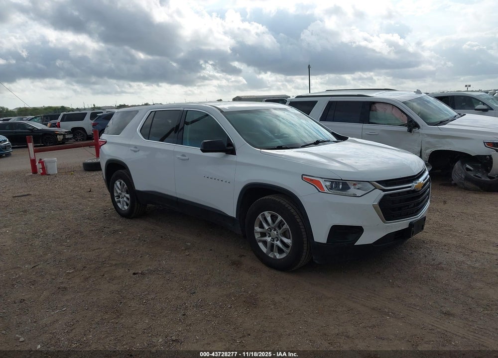 2020 CHEVROLET TRAVERSE FWD LS VIN: 1GNERFKWXLJ165141