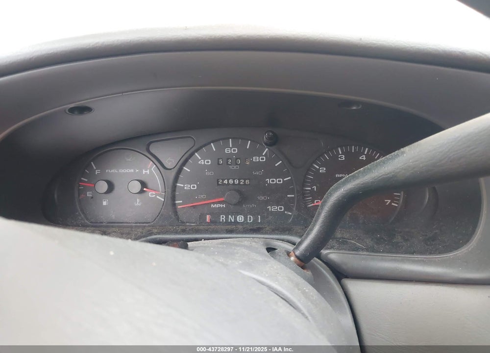 2003 FORD TAURUS SE VIN: 1FAFP53U13A216736