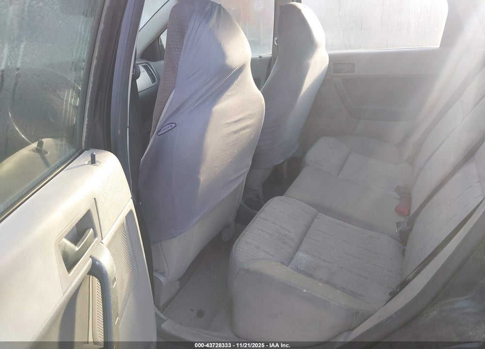 2009 FORD FOCUS SE VIN: 1FAHP35N09W149996