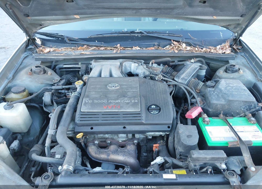 2000 TOYOTA AVALON XLS VIN: 4T1BF28B3YU097719