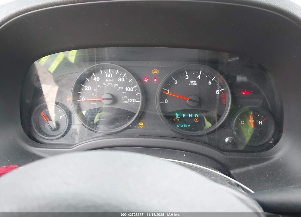 2013 JEEP COMPASS LATITUDE VIN: 1C4NJDEB3DD164328