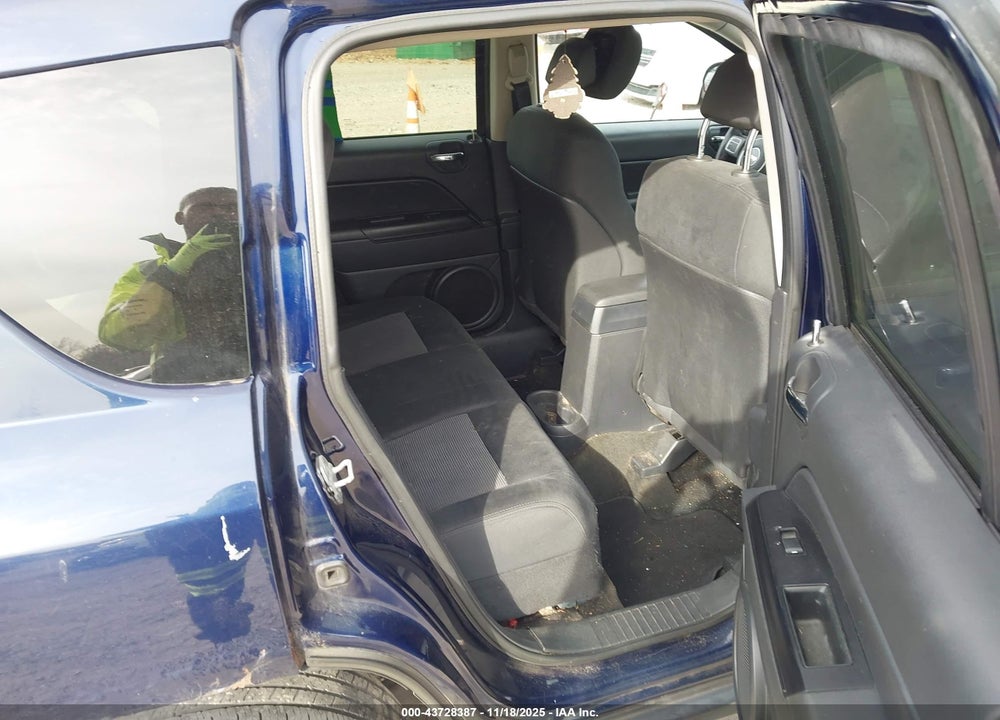 2013 JEEP COMPASS LATITUDE VIN: 1C4NJDEB3DD164328