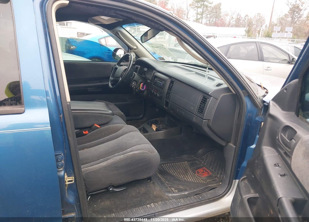2004 DODGE DAKOTA SLT VIN: 1D7HL48KX4S533772
