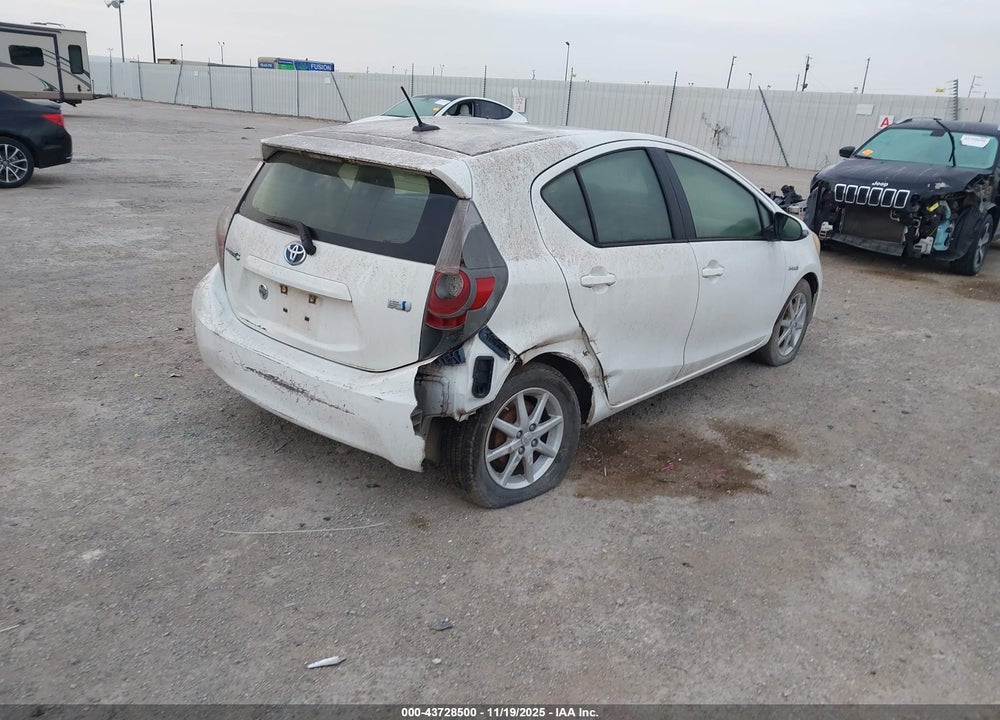 2012 TOYOTA PRIUS C VIN: JTDKDTB36C1511068