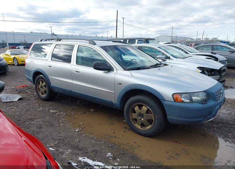 2003 VOLVO XC70 2.5T VIN: YV1SZ59HX31101513