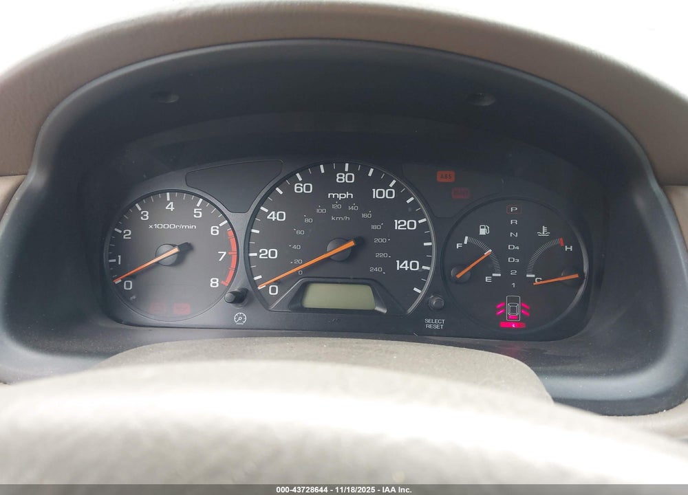 2001 HONDA ACCORD 2.3 EX VIN: JHMCG56621C032139