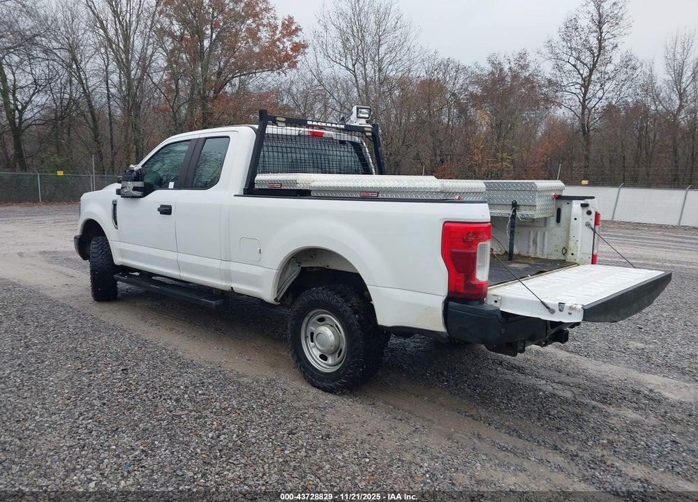2018 FORD F-250 VIN: 1FT7X2B62JEC13544