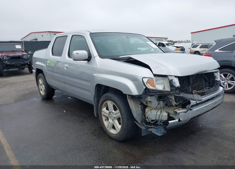 2012 HONDA RIDGELINE RTL VIN: 5FPYK1F50CB452193
