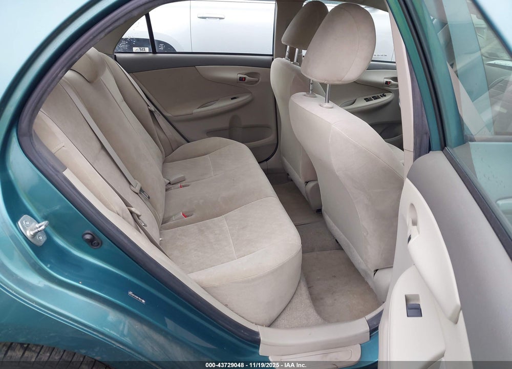 2009 TOYOTA COROLLA VIN: JTDBL40EX9J031055