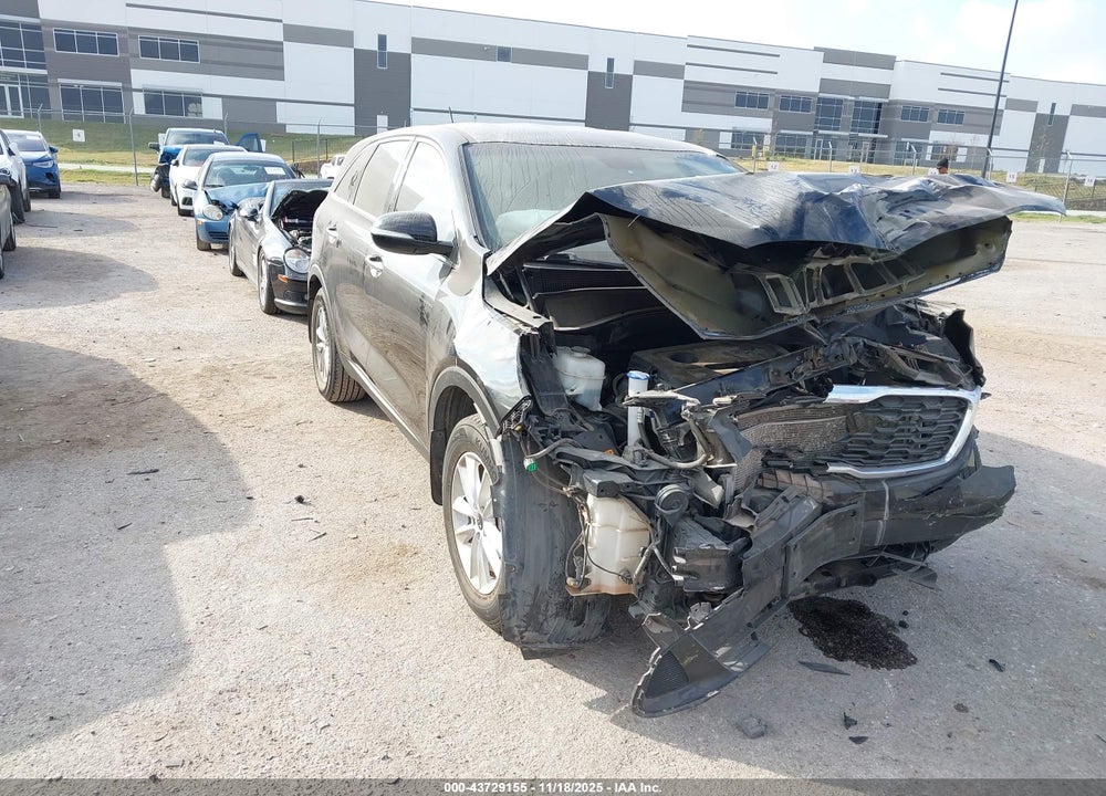 2020 KIA SORENTO 2.4L LX VIN: 5XYPG4A32LG684056