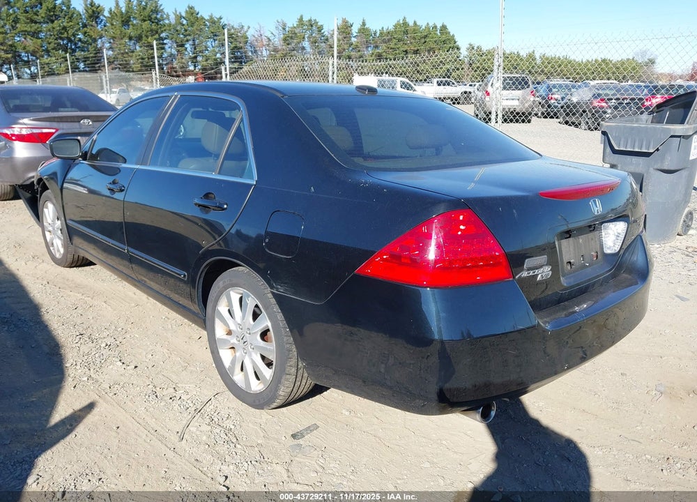 2007 HONDA ACCORD VIN: 1HGCM66567A037129