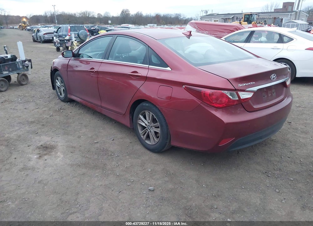 2014 HYUNDAI SONATA GLS VIN: 5NPEB4AC7EH893018