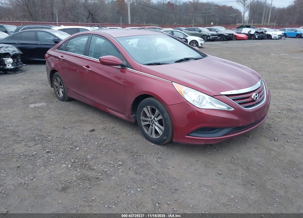 2014 HYUNDAI SONATA GLS VIN: 5NPEB4AC7EH893018