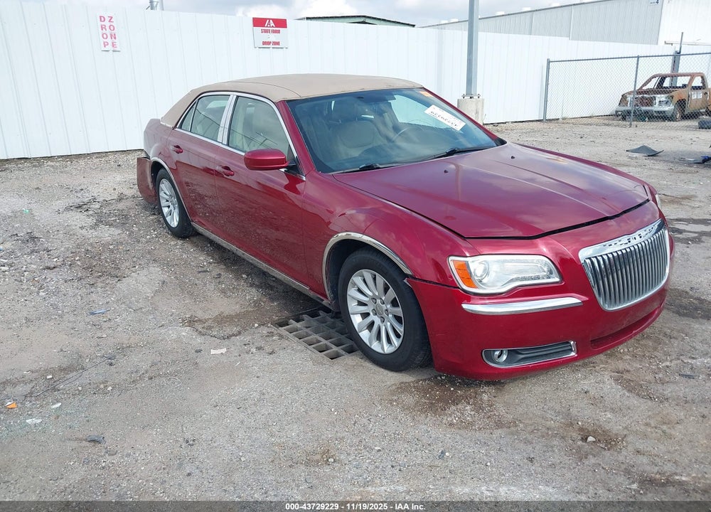 2013 CHRYSLER 300 MOTOWN VIN: 2C3CCAAG1DH572805