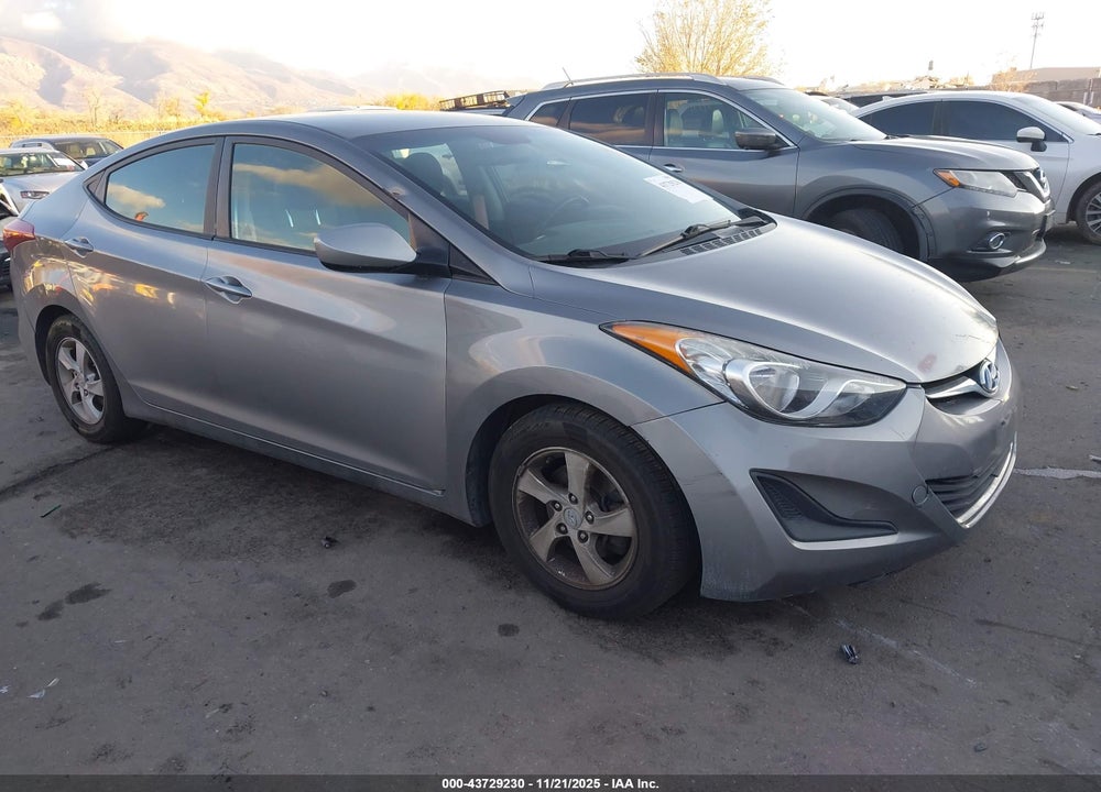 2014 HYUNDAI ELANTRA SE VIN: 5NPDH4AEXEH455721