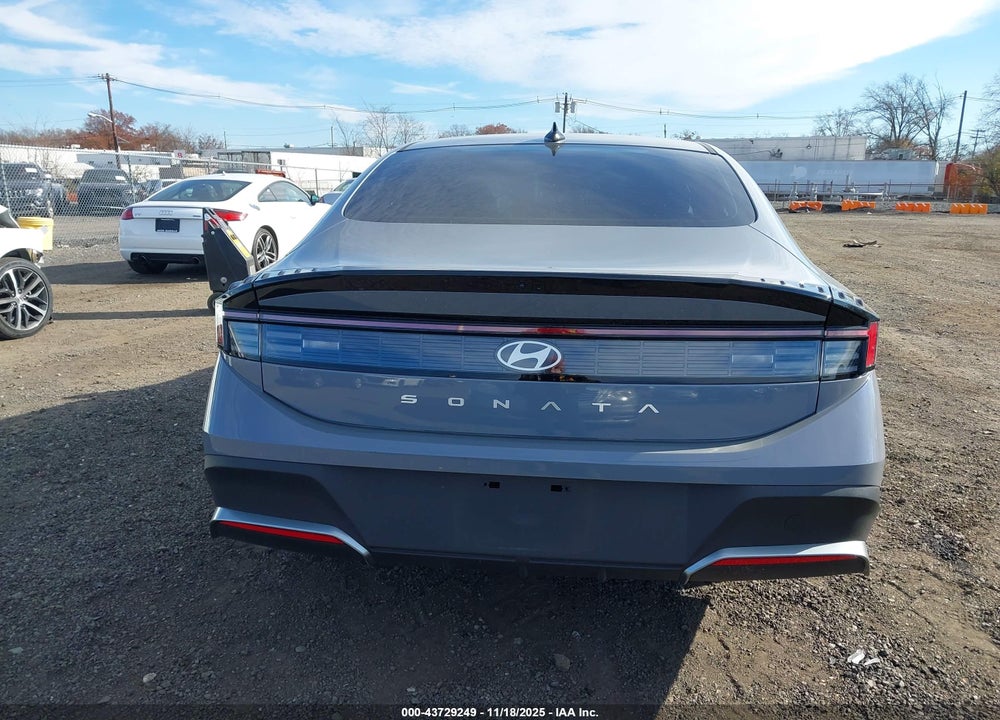 2025 HYUNDAI SONATA SE VIN: KMHL24JA5SA465694