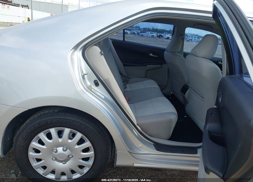 2012 TOYOTA CAMRY LE VIN: 4T1BF1FK2CU084286
