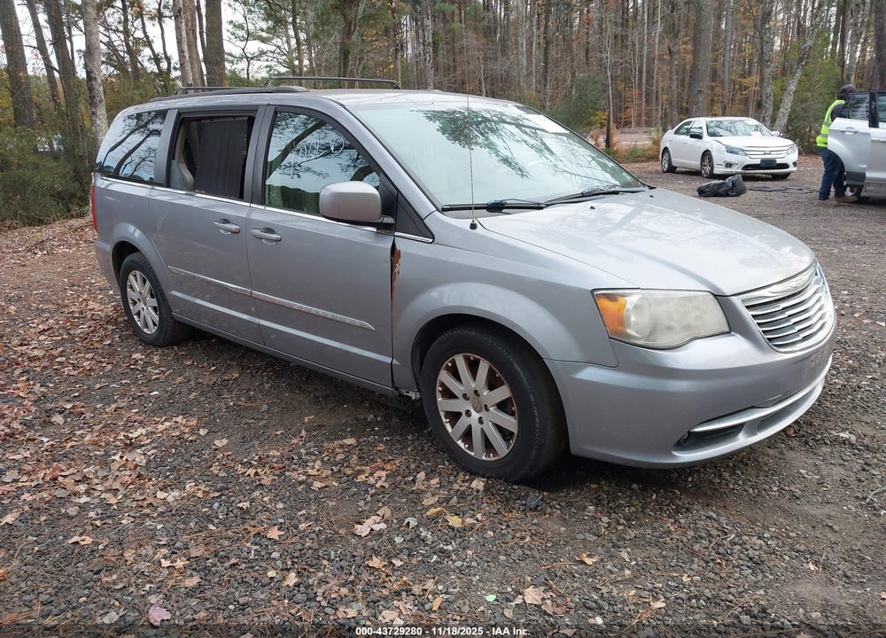 2014 CHRYSLER TOWN & COUNTRY TOURING VIN: 2C4RC1BG5ER449685