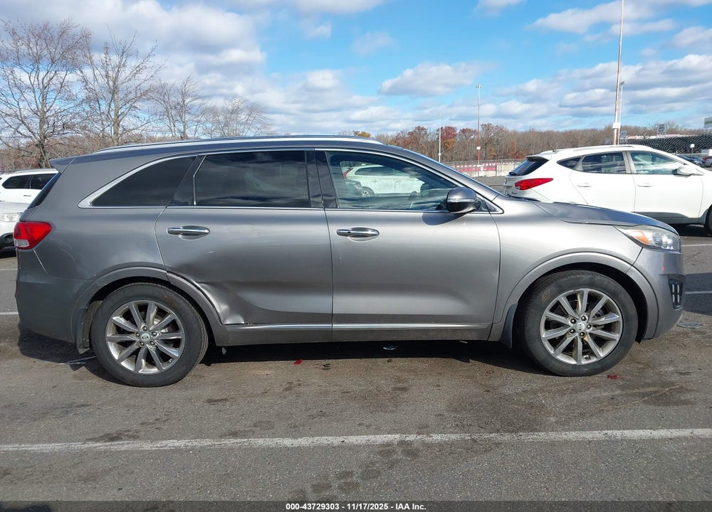 2016 KIA SORENTO 3.3L SXL VIN: 5XYPK4A55GG055705