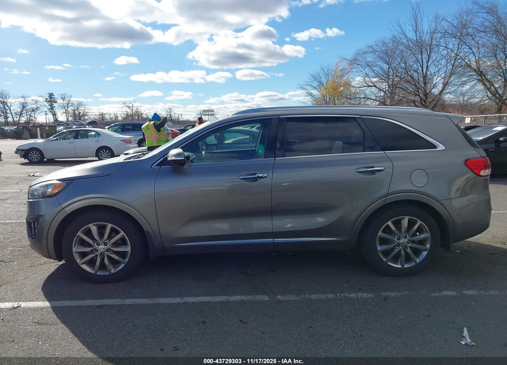 2016 KIA SORENTO 3.3L SXL VIN: 5XYPK4A55GG055705