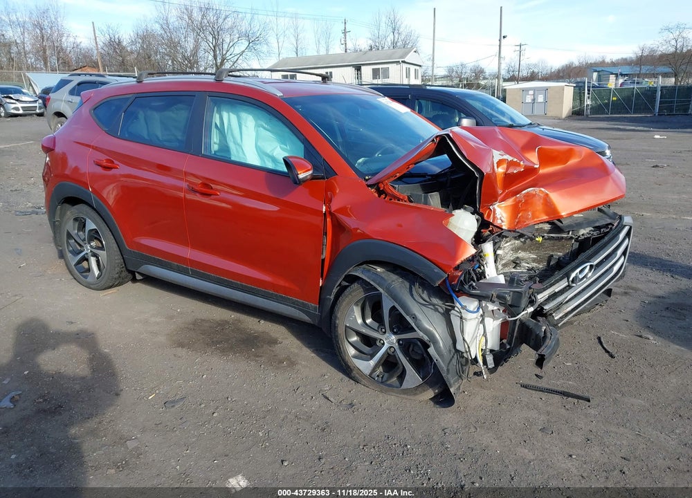 2017 HYUNDAI TUCSON SPORT VIN: KM8J3CA20HU378588