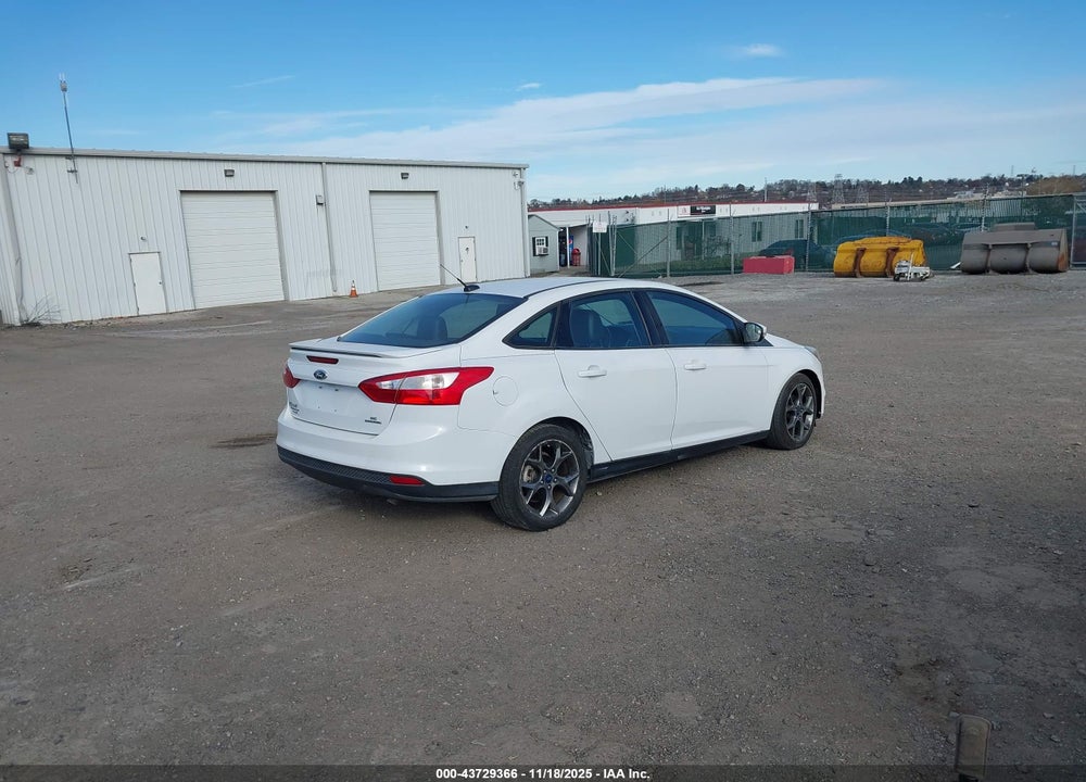 2014 FORD FOCUS SE VIN: 1FADP3F2XEL279962