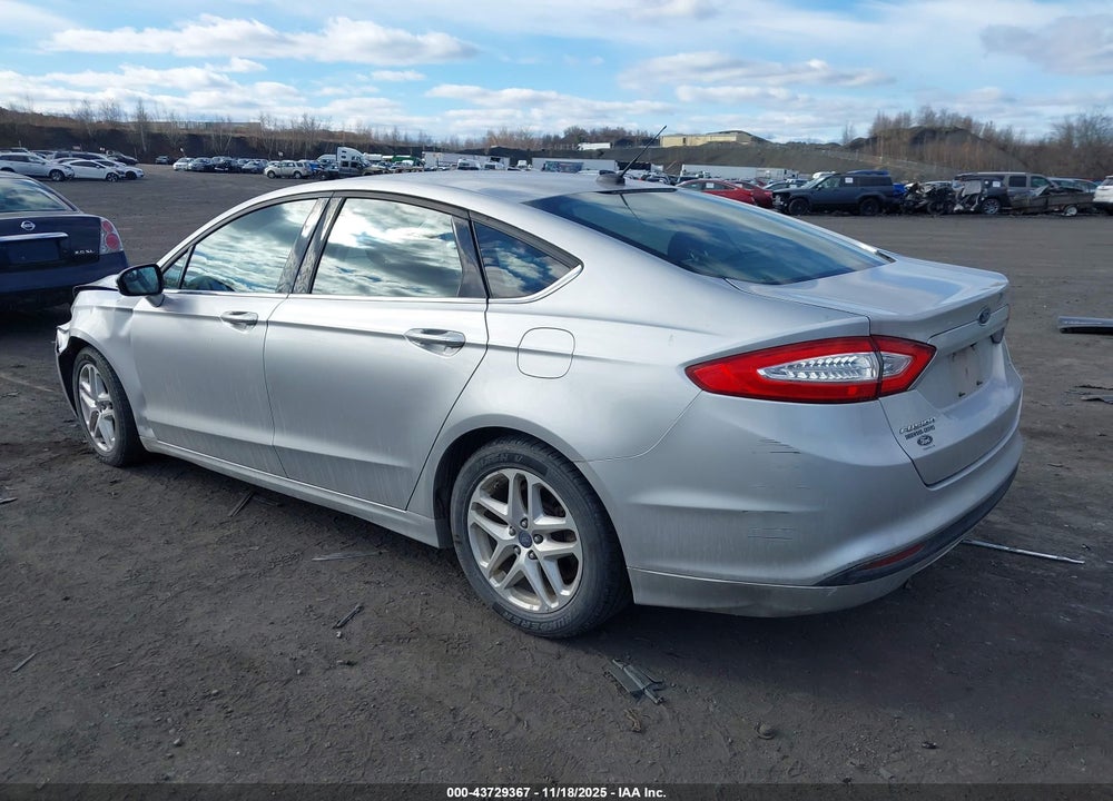 2016 FORD FUSION SE VIN: 3FA6P0H70GR207690