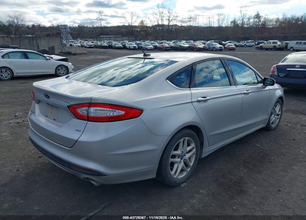 2016 FORD FUSION SE VIN: 3FA6P0H70GR207690