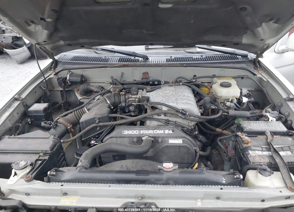 2001 TOYOTA 4RUNNER SR5 V6 VIN: JT3HN86R819050199