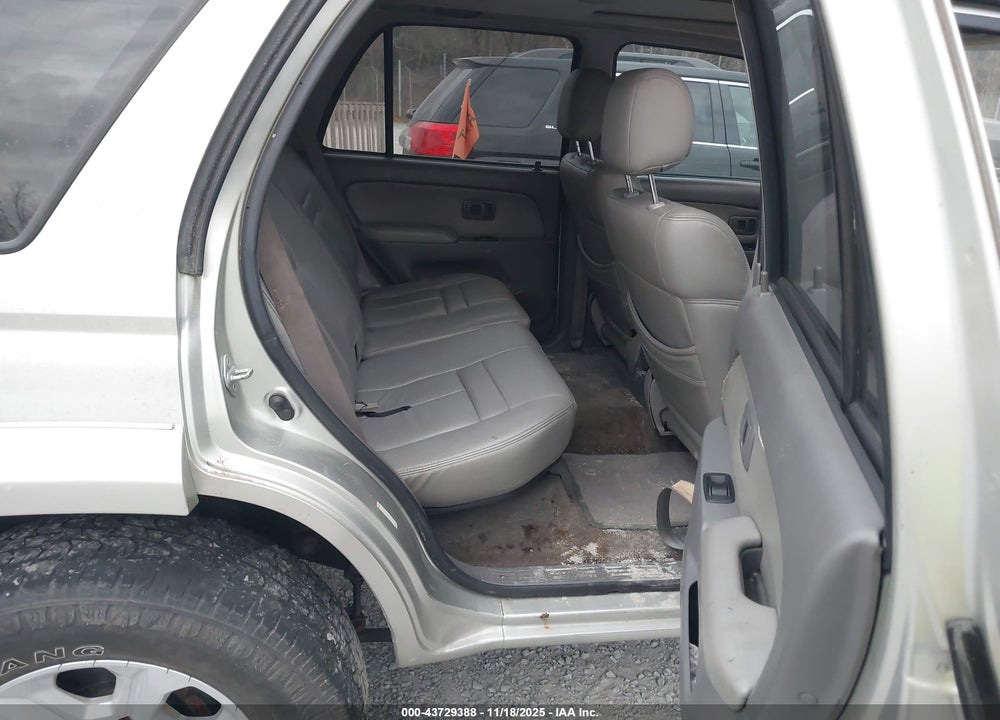 2001 TOYOTA 4RUNNER SR5 V6 VIN: JT3HN86R819050199