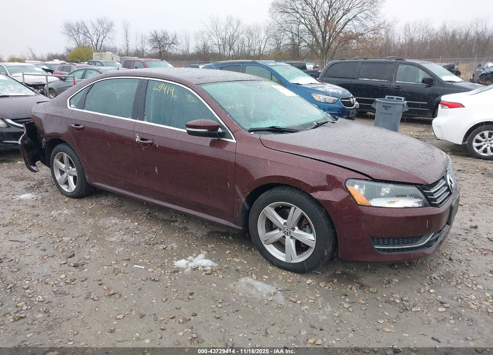 2013 VOLKSWAGEN PASSAT 2.5L SE VIN: 1VWBP7A35DC083352