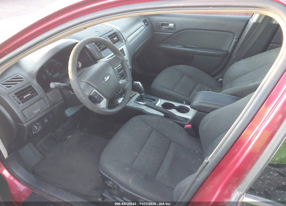2010 FORD FUSION VIN: 3FAHP0HA3AR421097