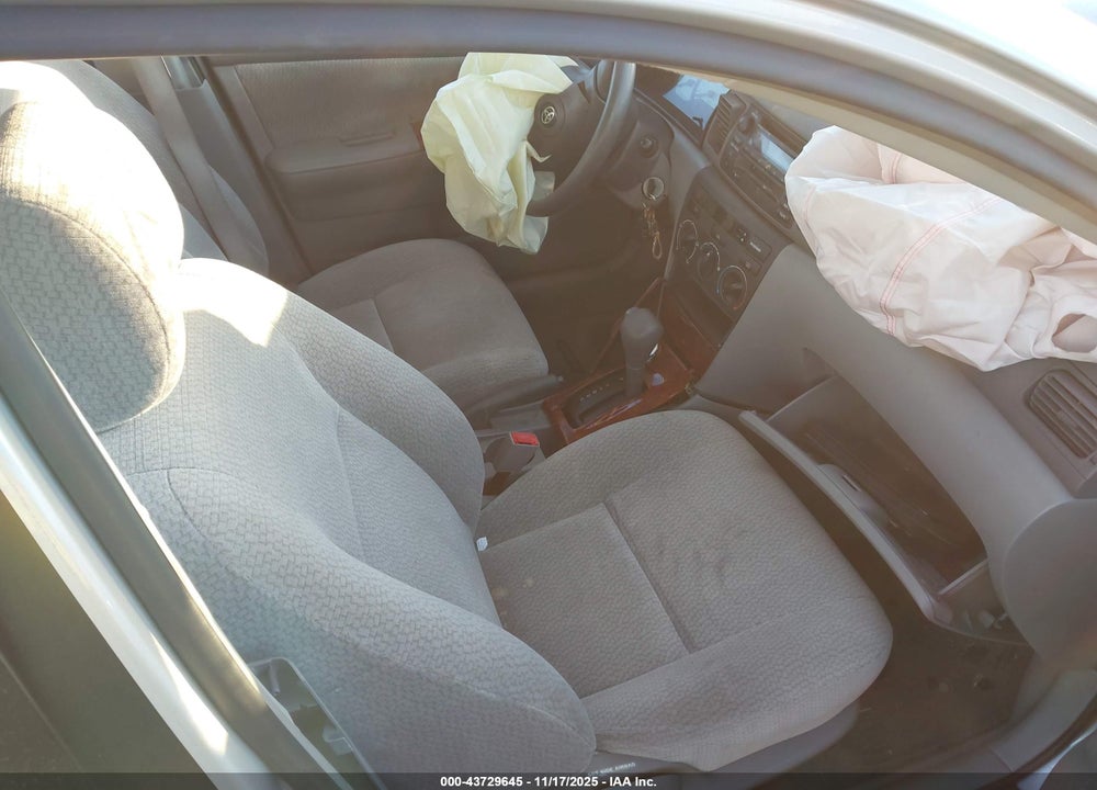 2003 TOYOTA COROLLA LE VIN: 2T1BR38E23C114057