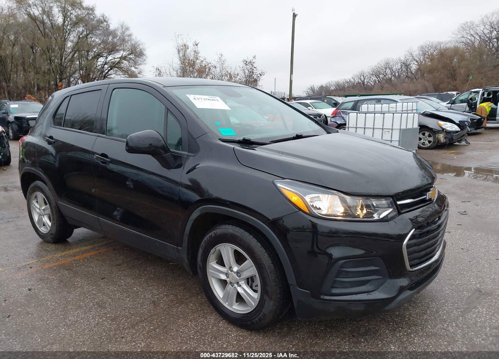 2021 CHEVROLET TRAX FWD LS VIN: KL7CJKSB1MB300951