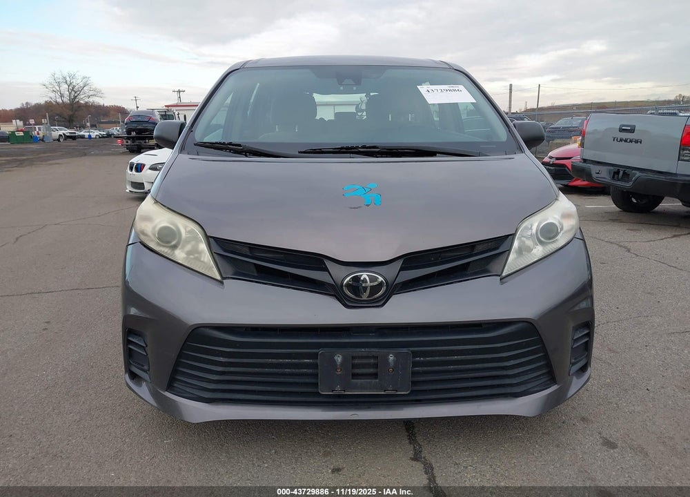 2018 TOYOTA SIENNA L 7 PASSENGER VIN: 5TDZZ3DC4JS922420