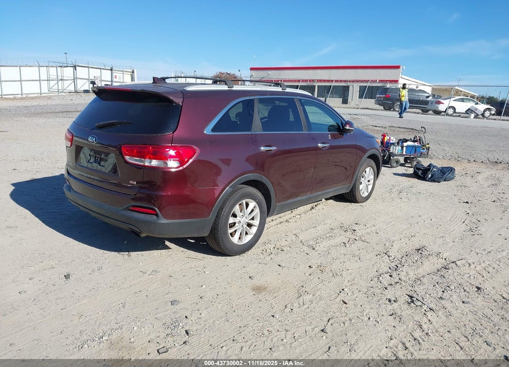 2016 KIA SORENTO 2.4L LX VIN: 5XYPG4A37GG123325