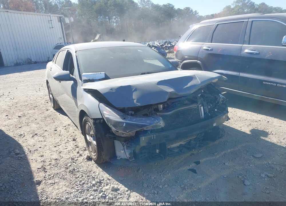 2022 HYUNDAI ELANTRA SE VIN: KMHLL4AG1NU240905