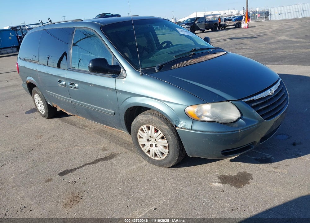 2007 CHRYSLER TOWN & COUNTRY LX VIN: 2A4GP44R87R343188