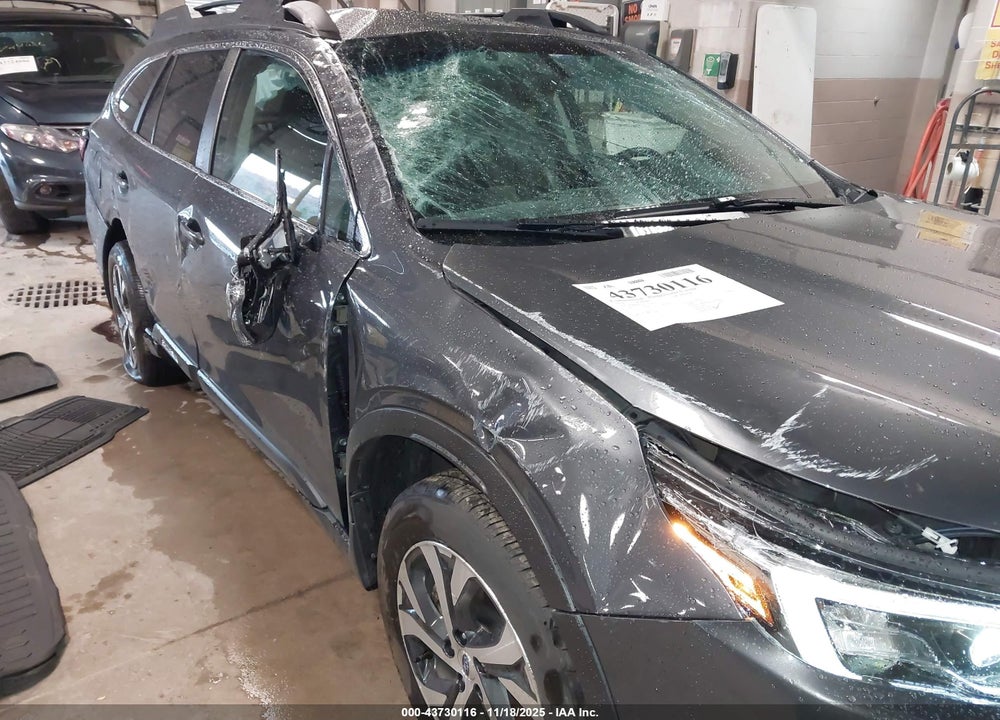 2020 SUBARU OUTBACK LIMITED VIN: 4S4BTALC5L3236055