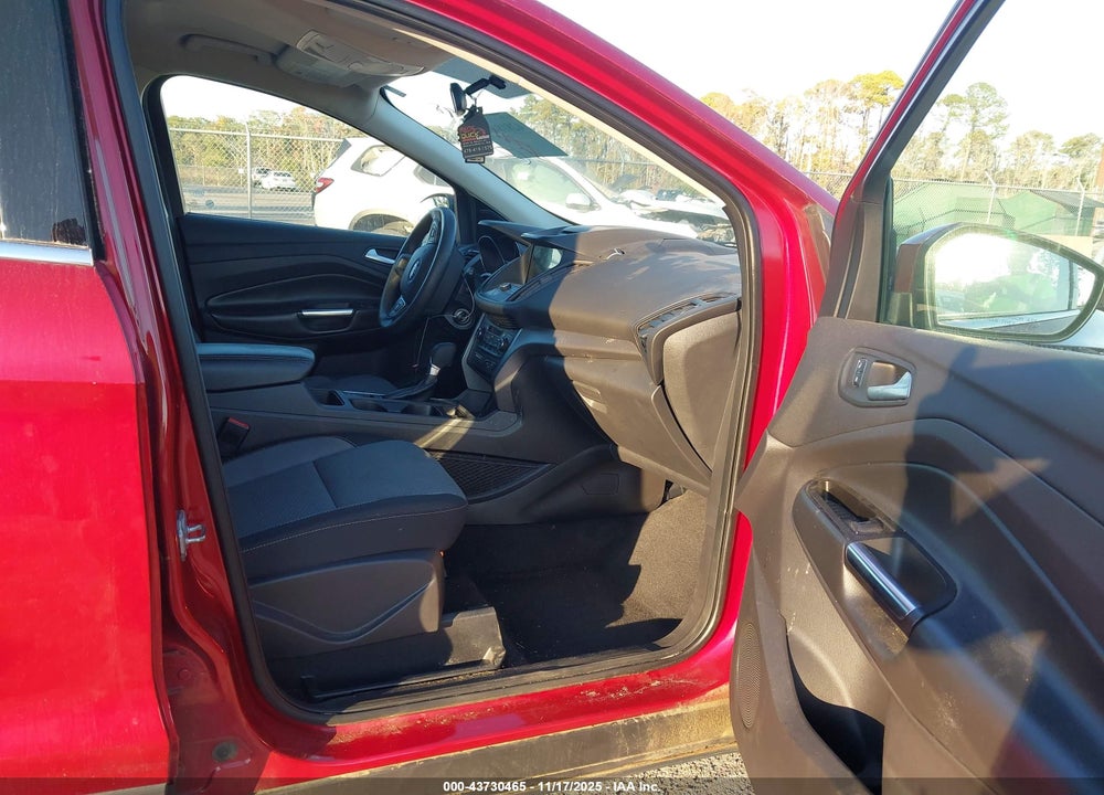 2017 FORD ESCAPE VIN: 1FMCU9GD9HUD18732